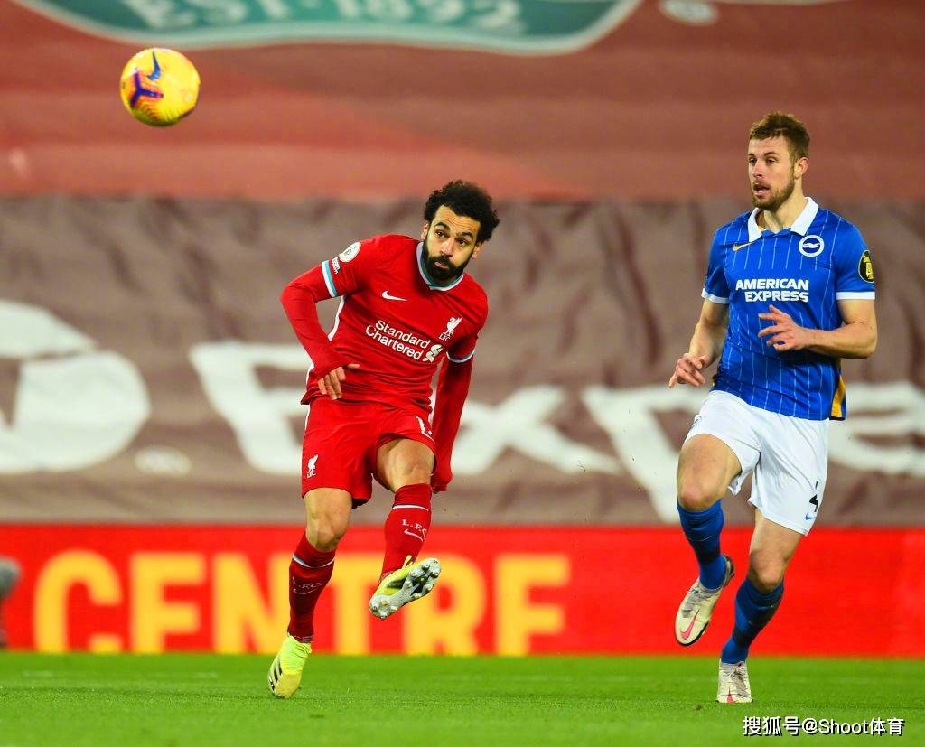 里昂发布备战花絮,转会期状态回暖,英超任务艰巨,训练强度明显提升 里昂发布备战花絮,转会期状态回暖,英超任务艰巨,训练强度明显提升