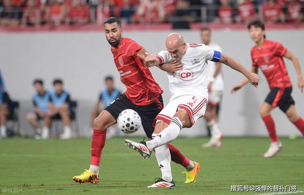 亚冠今晚走向成谜；葡萄牙体育强势反弹；压力陡增；更衣室氛围转暖 