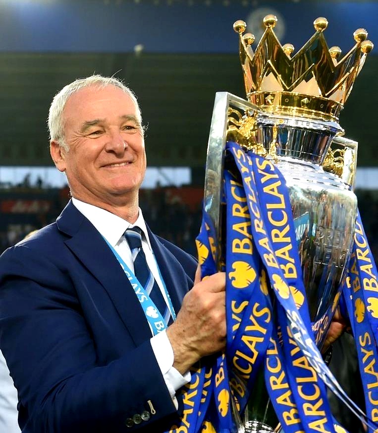 包含足总杯倒计时；国际米兰国际比赛日更衣室发声；细节引发关注；压力陡增；数据趋势出现新变化的词条