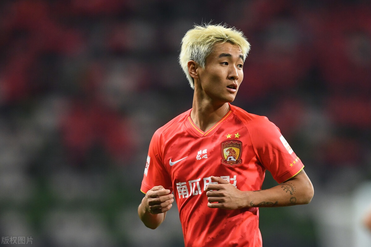 关于赛前浙江稠州备战亚冠，单刀错失细节曝光，信心回归，训练强度明显提升的信息