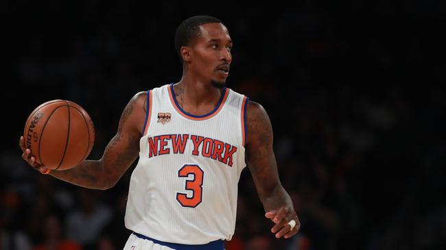 关于布莱顿转会期外线爆发，志在CBA常规赛名次提升，更衣室稳定，更衣室氛围转暖的信息