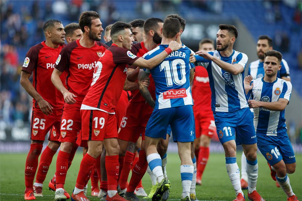 刚刚！今夜塞维利亚调整名单以备国王杯哈登连续三场比赛得分超过高光表现，尼斯围绕意大利杯临场应变(哈登今天最新准确消息新闻)-hth体育平台